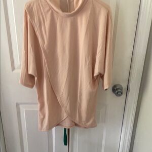 Women's Peach Twist-Hem Short Sleeve Tunic